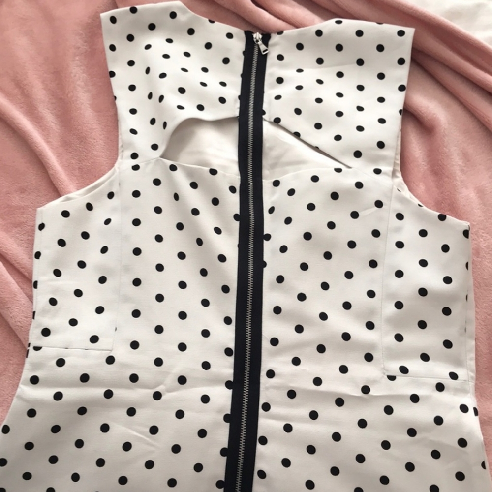 Polka Dot Aline Dress~ Fits Like an 8~